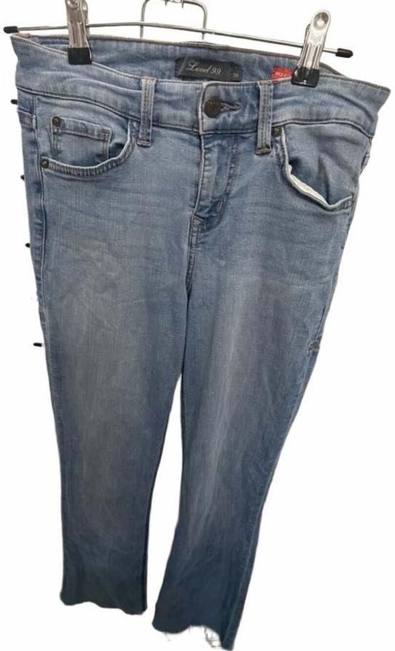 Level 99 Chloe Bootcut Jeans Women’s 26 Light Wash Mid Rise Stretch Denim